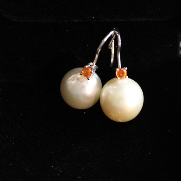 Jewelry - 18k Pearl and Sapphire Drop Earrings